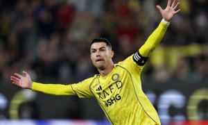 Ronaldo đếm ngược ngày chạm mốc 1000 bàn lịch sử