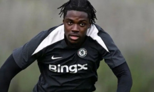 HLV Rosenior báo tin vui về Romeo Lavia