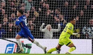 Enzo Fernandez giúp Chelsea thắng ngược West Ham phút 90+2