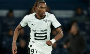 Liverpool chi tiền tấn cướp Jacquet trước mũi Chelsea