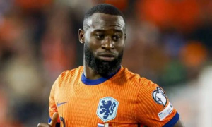 Liverpool đàm phán mượn trò cũ Lutsharel Geertruida của HLV Slot