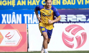 Karim Trần Phi Long đi vào lịch sử SLNA tại V-League