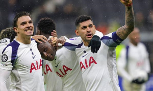 Tottenham và nghịch lý của lòng tin trước Man City