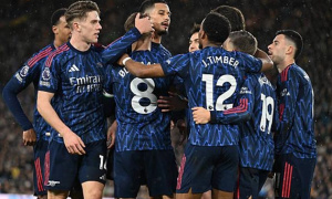 Arsenal phô diễn bản lĩnh quân vương tại Elland Road