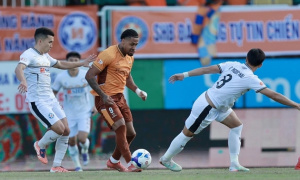 Conceicao và Trung Kiên giúp HAGL thắng kịch tính Đà Nẵng