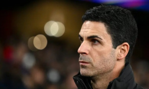 Mikel Arteta cần nhả phanh tay để Arsenal bay cao