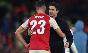 Mất Merino dài hạn, Arsenal chạy đua mượn gấp Mendoza