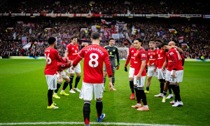 Bruno Fernandes và sứ mệnh giải cơn khát 15 năm của MU