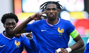 Lộ nỗ lực bất thành của MU ở thương vụ Jeremy Jacquet