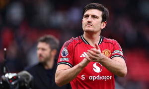 Đóng cửa chợ Đông, MU dồn lực giữ chân Maguire