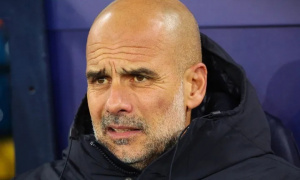 Man City có thể trả giá vì hàng thủ chắp vá