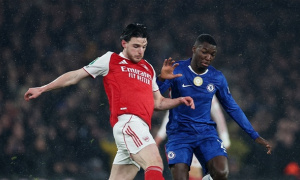 Rice xóa nhòa 90 phút kém duyên bằng khoảnh khắc thiên tài