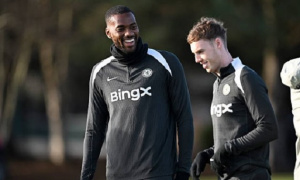 Chelsea không mạo hiểm dùng Adarabioyo đấu Wolves
