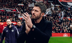 Chờ Tottenham kiểm chứng tuần trăng mật của Carrick