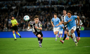 Soi trận Juventus vs Lazio:  Bà đầm già trút giận