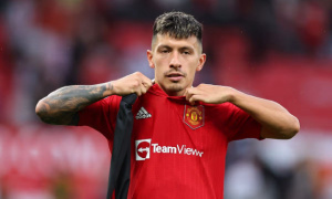 Barca tự tin thuyết phục MU bán đứt Martinez