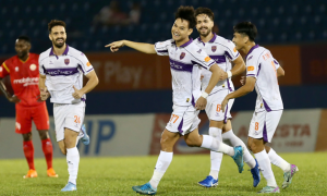 HLV Ueno tiếc nuối khi TP.HCM thua ngược sân nhà