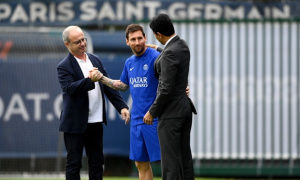 Luis Campos muốn kể cho cháu nghe về Messi và Ronaldo