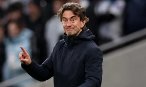 Vì sao Thomas Frank trở thành thảm họa lịch sử tại Tottenham?