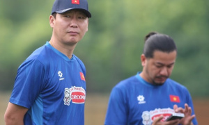 Bài toán hóc búa của HLV Kim Sang-sik trước trận gặp Malaysia