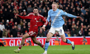 Lý do Szoboszlai nhận thẻ đỏ và Man City bị tước bàn thắng