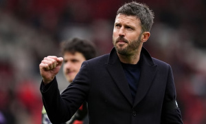 Berbatov nhắc lại bài học Solskjaer để cảnh báo Man United