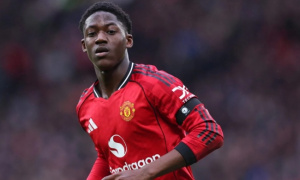 Mainoo gửi thông điệp đanh thép đến Thomas Tuchel