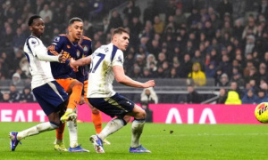 Sai lầm của Gallagher khiến Tottenham ôm hận trước Newcastle