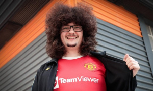 Fan MU hủy lịch cắt tóc vì trận hòa West Ham