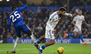 Rosenior trách Caicedo ra quyết định tồi trước Leeds