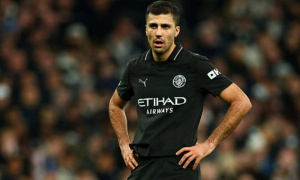Tố trọng tài xử ép Man City, Rodri dính án phạt