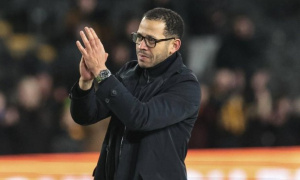 Rosenior hụt hẫng vì pha bỏ lỡ khó tin của Estevao