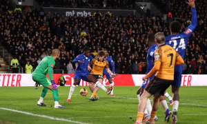 Sarr lập kỷ lục chuyền bóng số 1 hàng thủ Chelsea