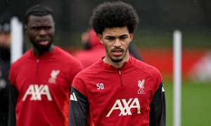 Slot trình làng Clae Ewing trước cuộc tiếp đón Brighton