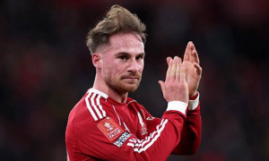 Romano phủ nhận tin đồn Man Utd muốn chiêu mộ Mac Allister