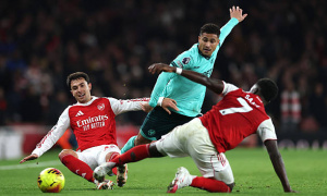 Arsenal đừng để vị trí bét bảng của Wolves đánh lừa