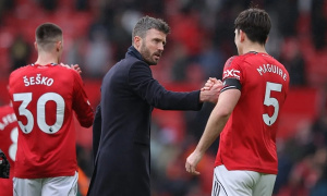 Carrick rộng cửa dẫn dắt Man Utd khi 5 đối thủ rút lui