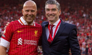 Vì sao Liverpool không được phép để MU nẫng tay trên Mateus Mane?