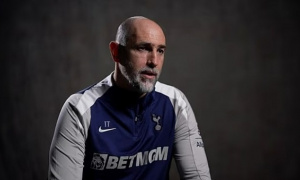 Tudor tuyên bố 100% Tottenham trụ hạng