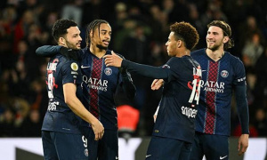 Thắng đậm Metz, PSG chính thức leo lên đỉnh bảng Ligue 1