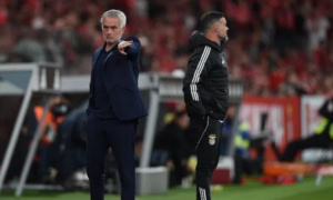 Kỷ lục 38 trận bất bại và cú hích cho Mourinho đấu Real Madrid