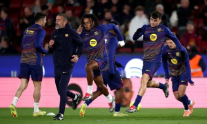 Flick xác nhận Pedri và Rashford tái xuất đấu Levante