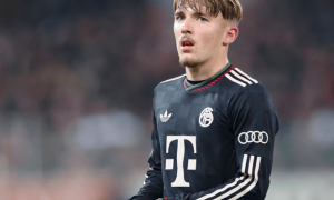 Arsenal muốn cuỗm 'viên ngọc' Lennart Karl khỏi Bayern