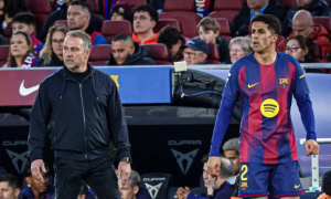 Cancelo tỏa sáng, Flick vẫn chưa chốt suất đá chính