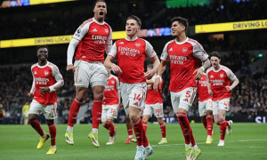 Arsenal thăng hoa trên nỗi đau của Tottenham