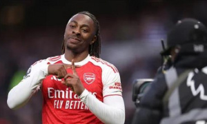 Eze rực sáng, Arteta vẫn bị Redknapp chỉ trích quản lý kém