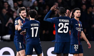 Hòa kịch tính Monaco, PSG vào vòng 16 đội Champions League