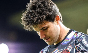 Senne Lammens và nghệ thuật dập tắt hỗn loạn trong vòng cấm Man Utd