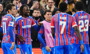 Palace lập kỳ tích châu Âu, Glasner dọa ngáng đường MU