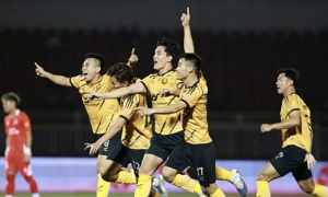 Thanh Hóa chi tiền khủng xóa án FIFA, ra mắt sao Hà Lan